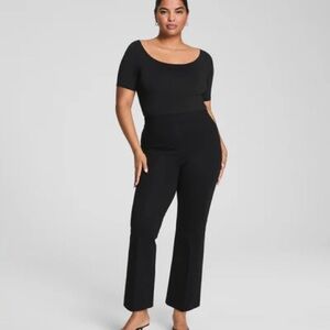NEW SPANXsupersmooth PerfectFit Ponte Kick Flare Pant-Petite Medium